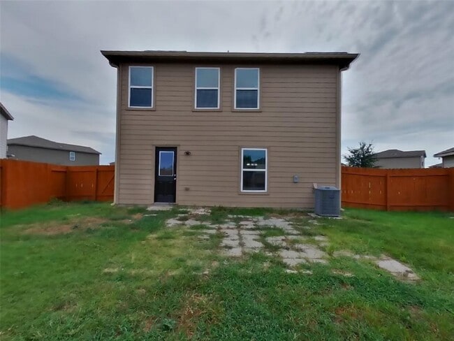 Building Photo - 500 Yearwood Ln