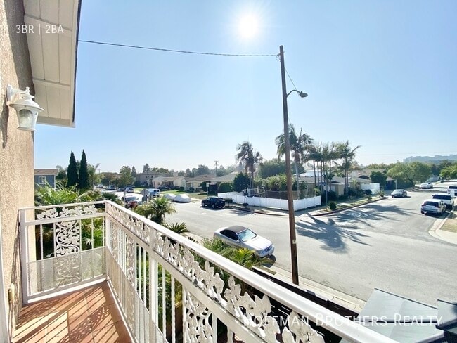 Building Photo - 4162 Alla Rd