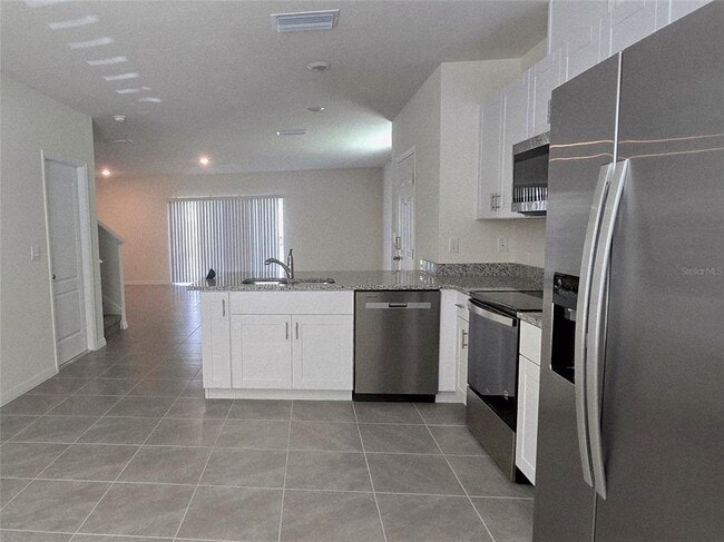 Building Photo - 2723 Golden Trout Ln