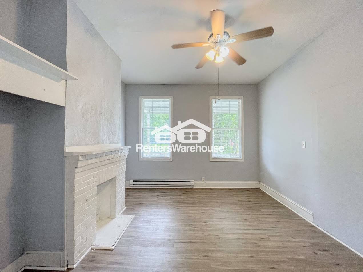 Building Photo - 1305 W 38th St