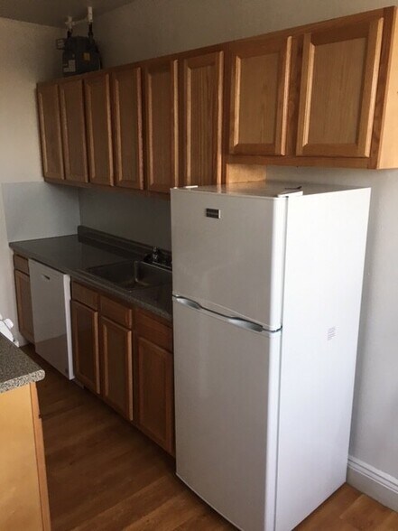 Building Photo - 1171 Boylston St