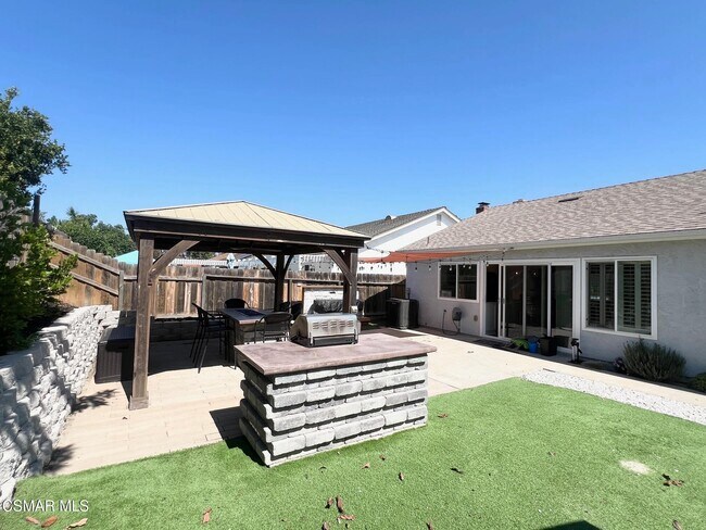 Building Photo - 5346 Cherry Ridge Dr