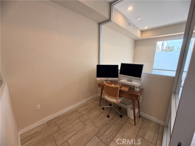 Building Photo - 1508 W Artesia Square