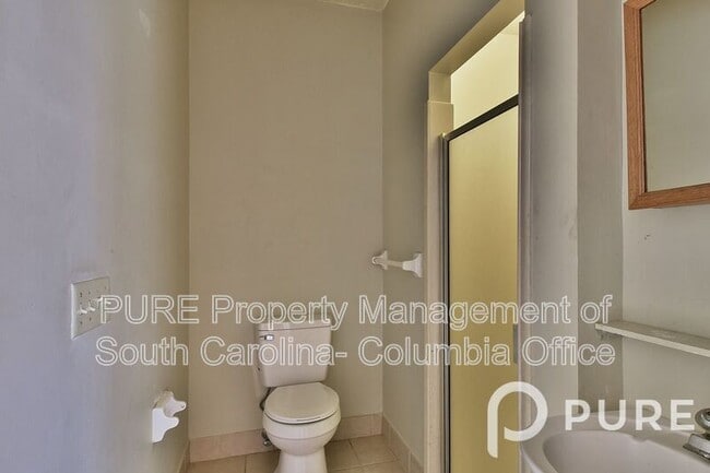 Building Photo - 5 Wotan Ln
