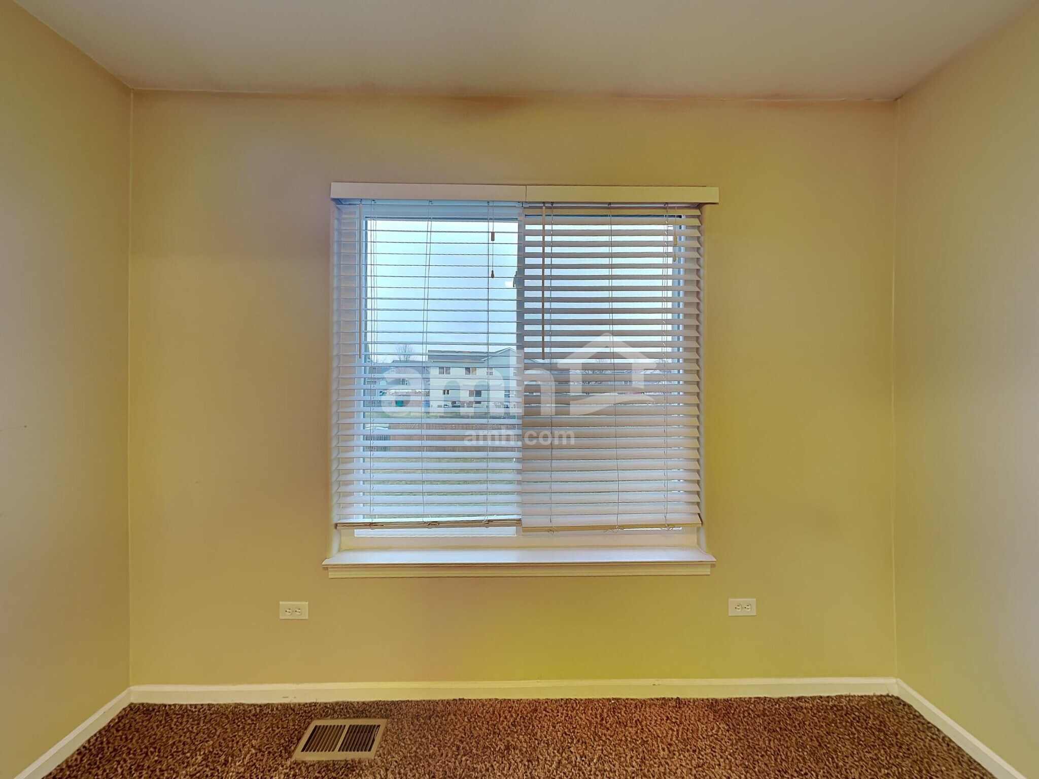 Building Photo - 7003 Pyramid Dr