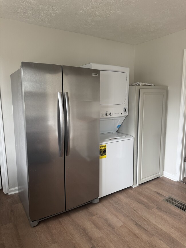 Building Photo - 3487 Jack Johnson Rd