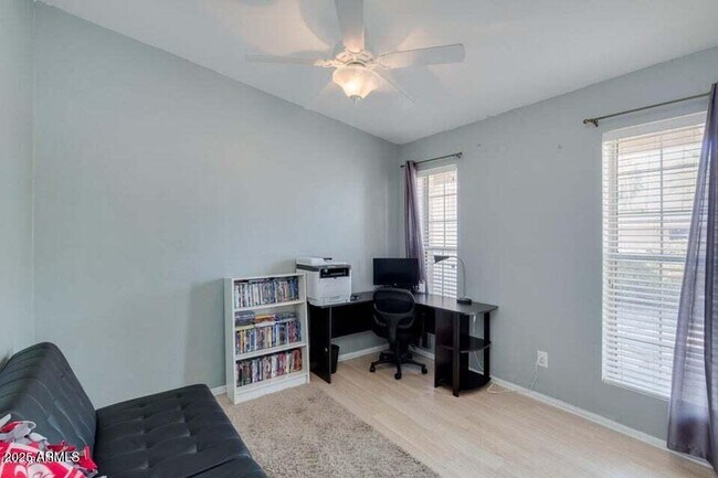 Building Photo - 3627 W Bloomfield Rd