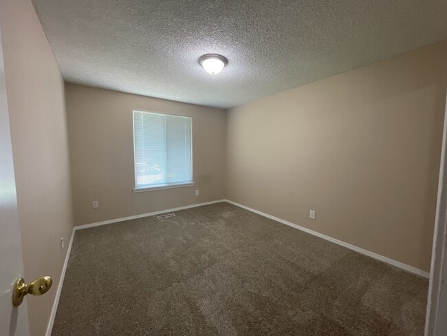 Building Photo - 8125 W Imnaha Ave