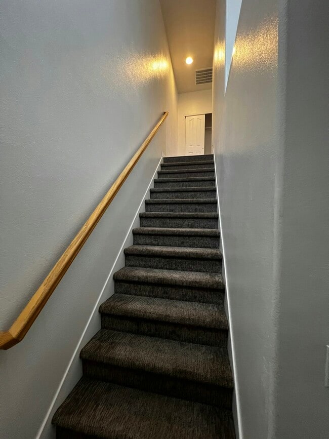 Building Photo - 12378 Stockade Ln