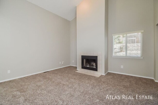 Building Photo - 6140 Jaffee Ct