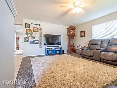 Building Photo - 2 br, 2 bath House - 9248 Kiwi Ave