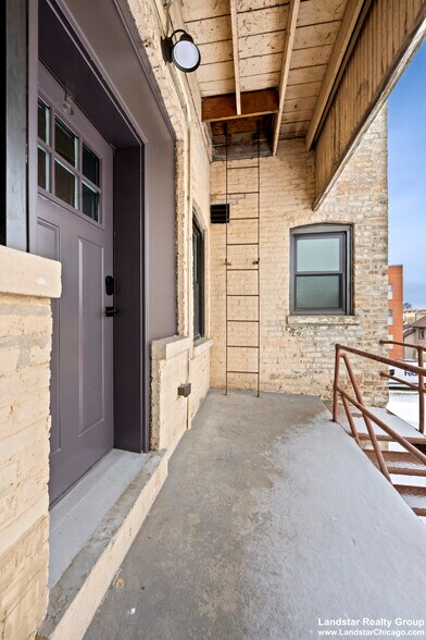 Building Photo - 1241 Chicago Ave