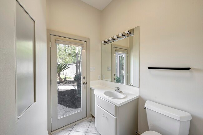 Building Photo - 5304 Braeburn Dr