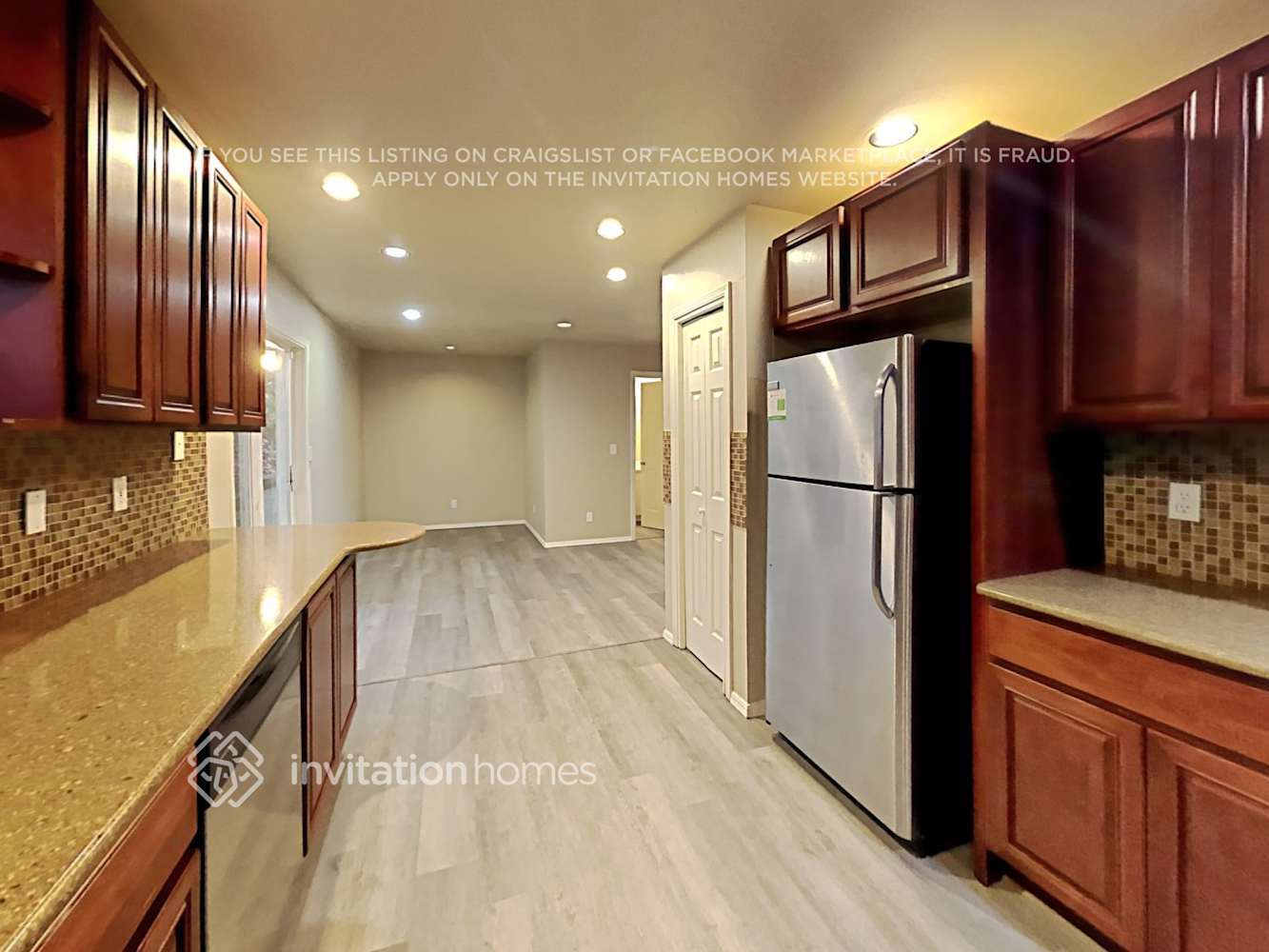 Building Photo - 25419 42nd Pl S