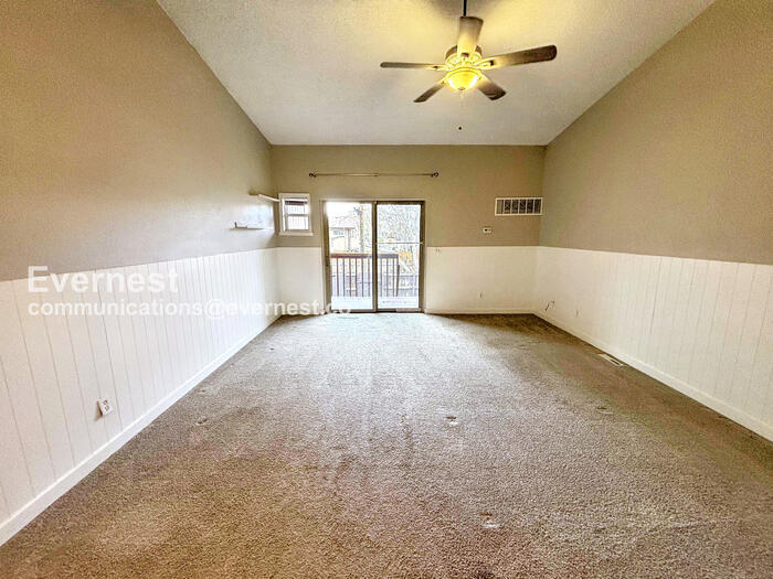 Building Photo - 1613 Depew St