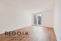 Building Photo - Spacious Two Bedroom with Central Heat & A...