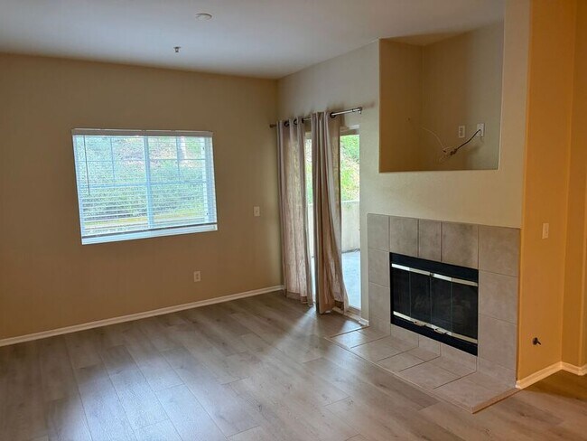 Building Photo - 26426 Arboretum Way