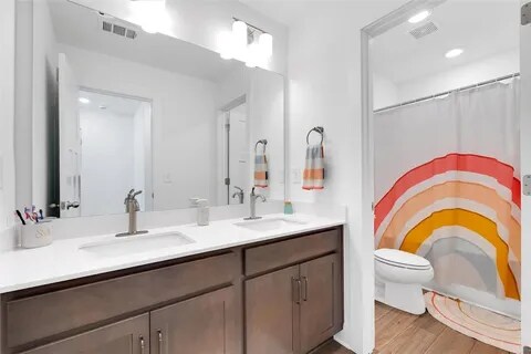 Building Photo - 109 Founders Blvd