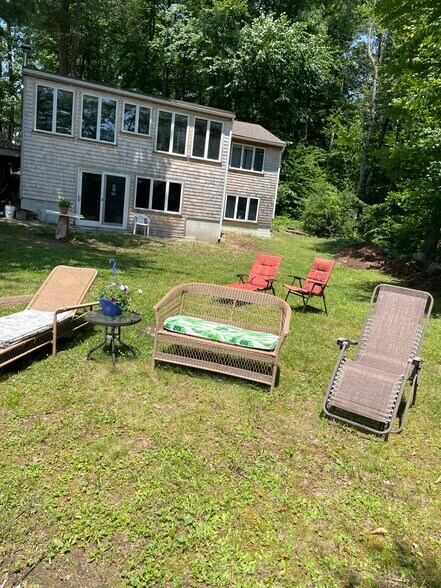 Building Photo - 37 Knowles Dr