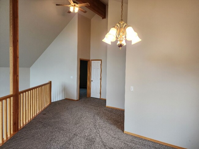 Building Photo - Beautiful Single Family Home in Gallatin G...