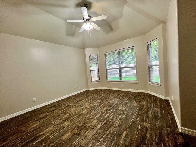 Building Photo - 30511 Riverstone Springs Dr