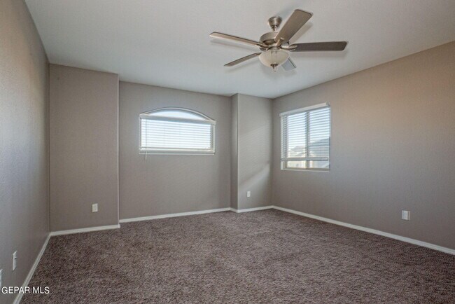 Building Photo - 12918 Clevedon St