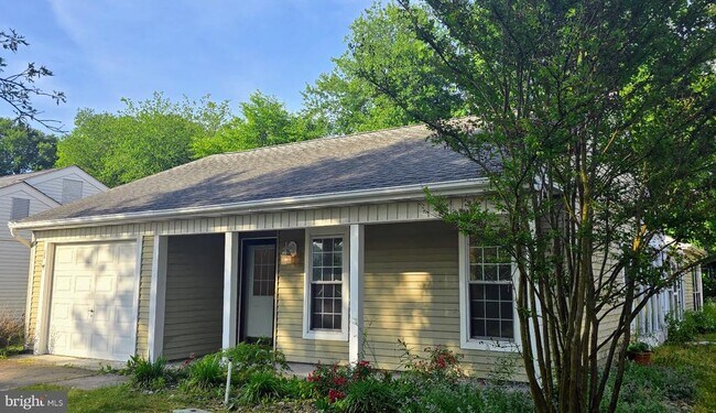 Building Photo - 30 Cotherstone Dr