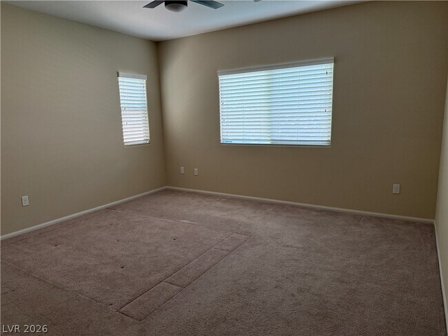 Building Photo - 6721 Chambers Lake Ct