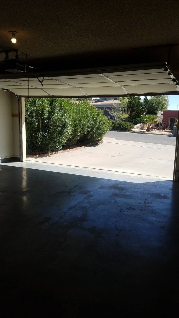 Building Photo - Home For Rent - Great Location on the Westside w/ Refrigerated Air!