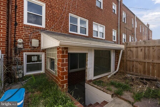 Building Photo - 8059 Gray Haven Rd