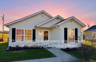 Building Photo - 222 Buffalo Trce