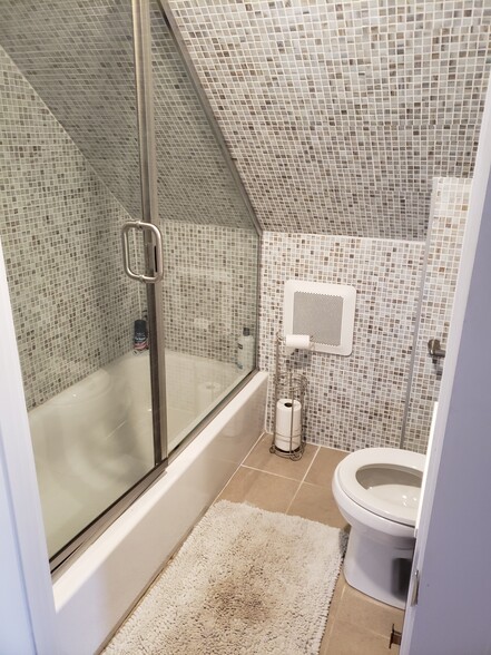 Building Photo - 97 Massachusetts Ave