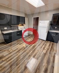 Building Photo - 170 Clymer St