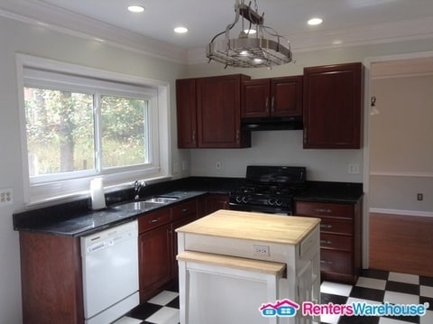 Building Photo - 1405 McQuiston Ct SW