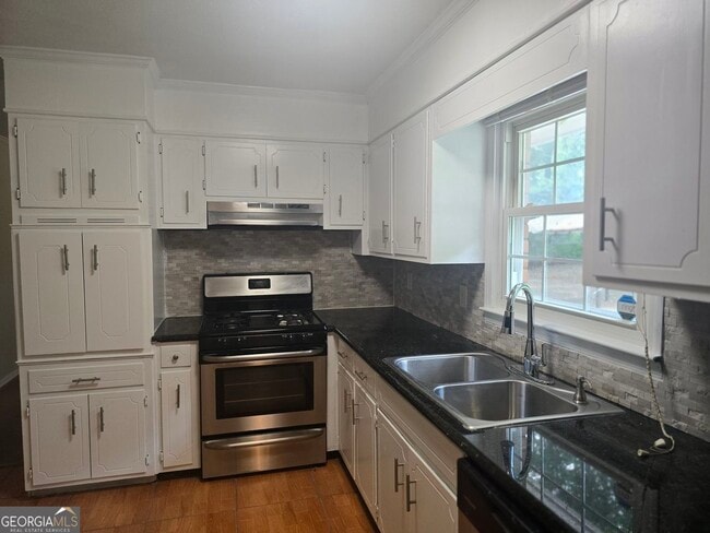 Building Photo - 5734 Lanny Ln