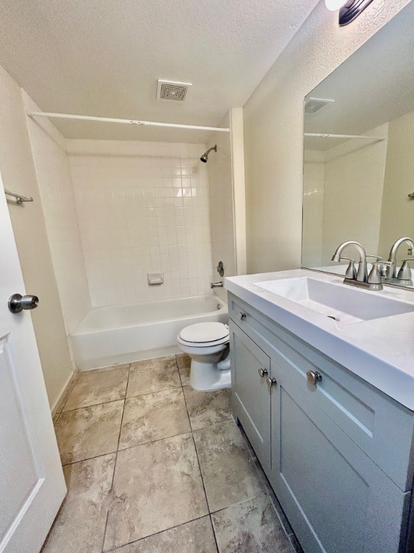 Building Photo - 2201 James Bilbray Dr