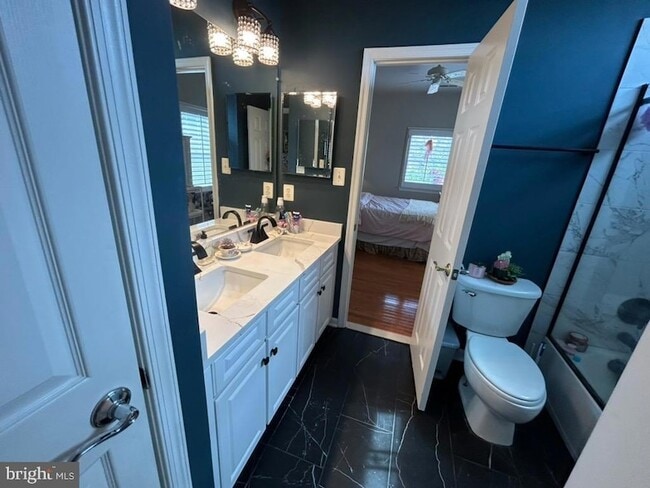 Building Photo - 43708 Red House Dr