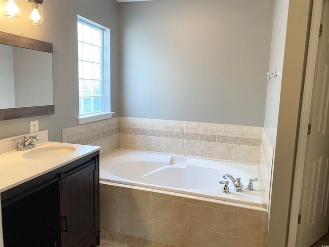 Building Photo - 4511 Spyglass Dr