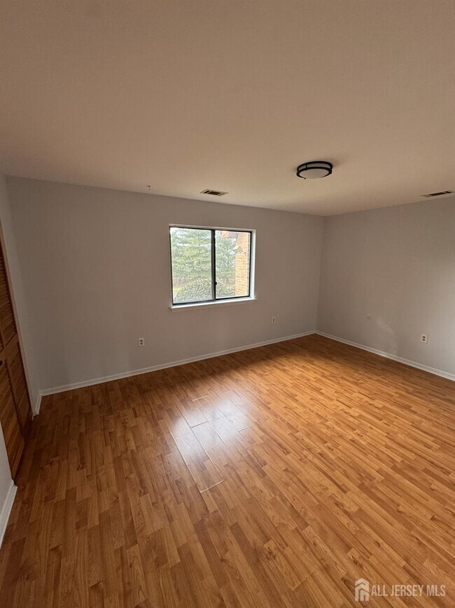 Building Photo - 4706 Boice Dr