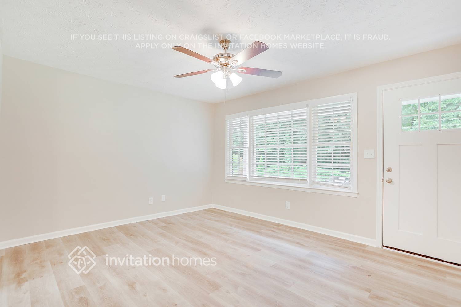 Building Photo - 7039 Carolyn Cir