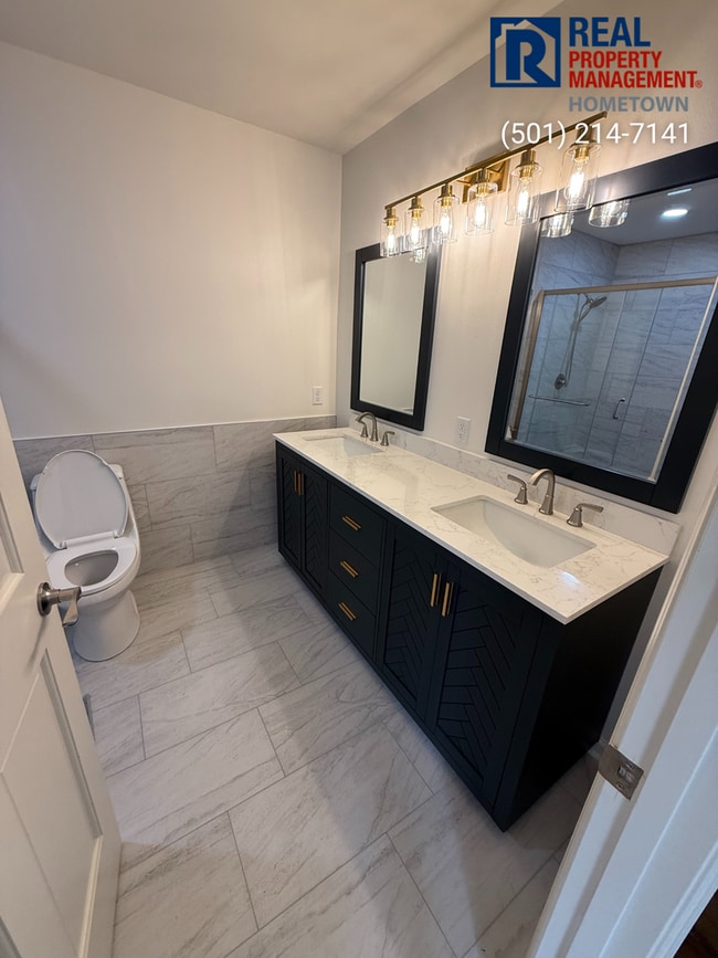 Building Photo - 130 Valley Club Cir