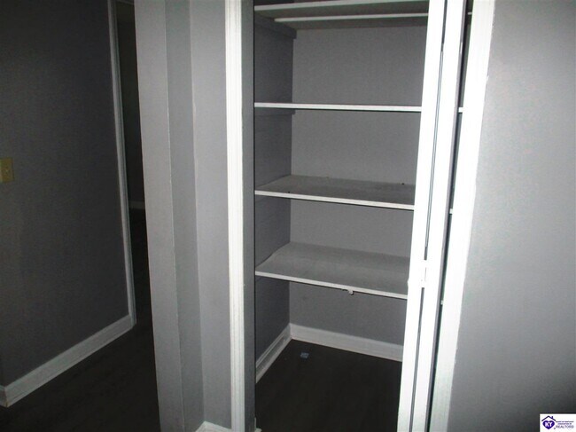 Building Photo - 102 Front 9 Dr