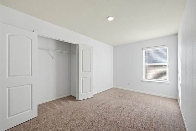 Building Photo - 340 Barrel Cactus Dr