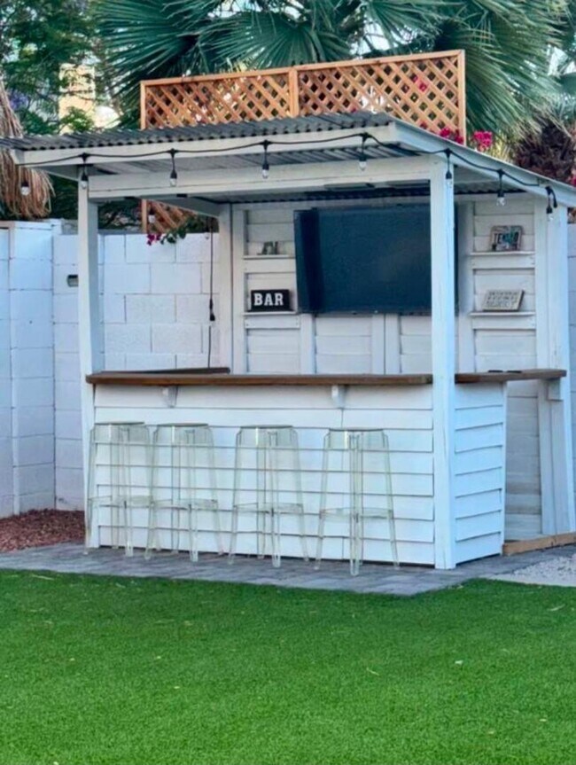 Building Photo - 14810 N 50th St