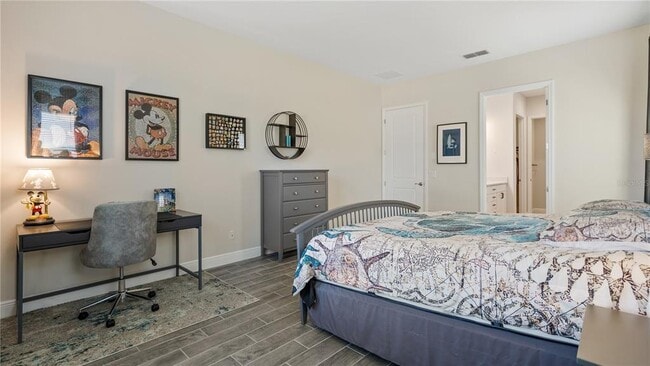 Building Photo - 2044 Flora Pass Pl