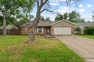 Building Photo - 3509 Monument Dr