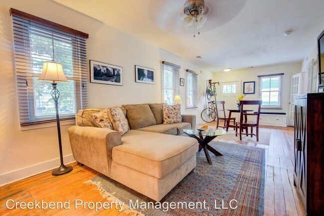 Building Photo - 3 br, 2 bath House - 22 Maverick