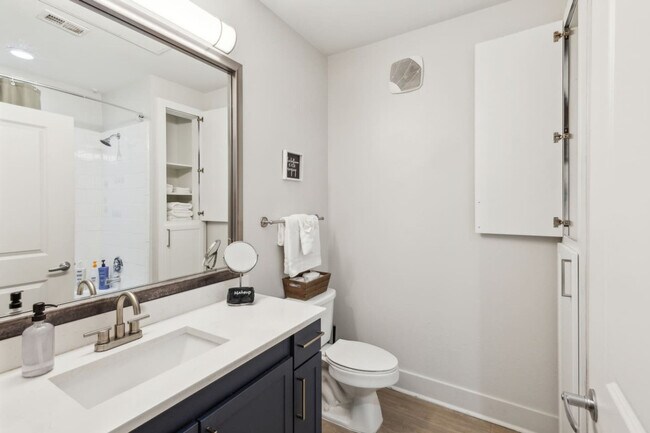 Building Photo - 2901 Indiana St