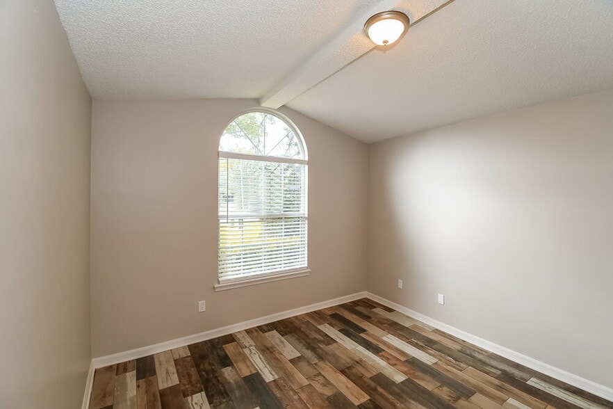 Building Photo - 2931 Biloxi Trail