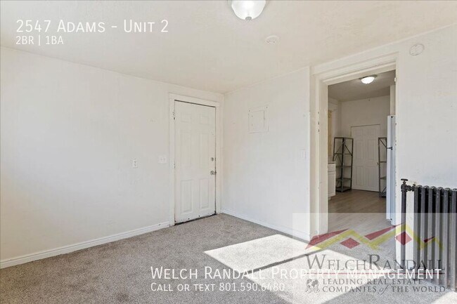 Building Photo - 2547 Adams-Unit 2